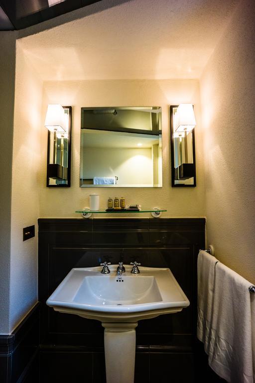 Relais Di Villa Adinolfi Annone di Brianza Kamer foto