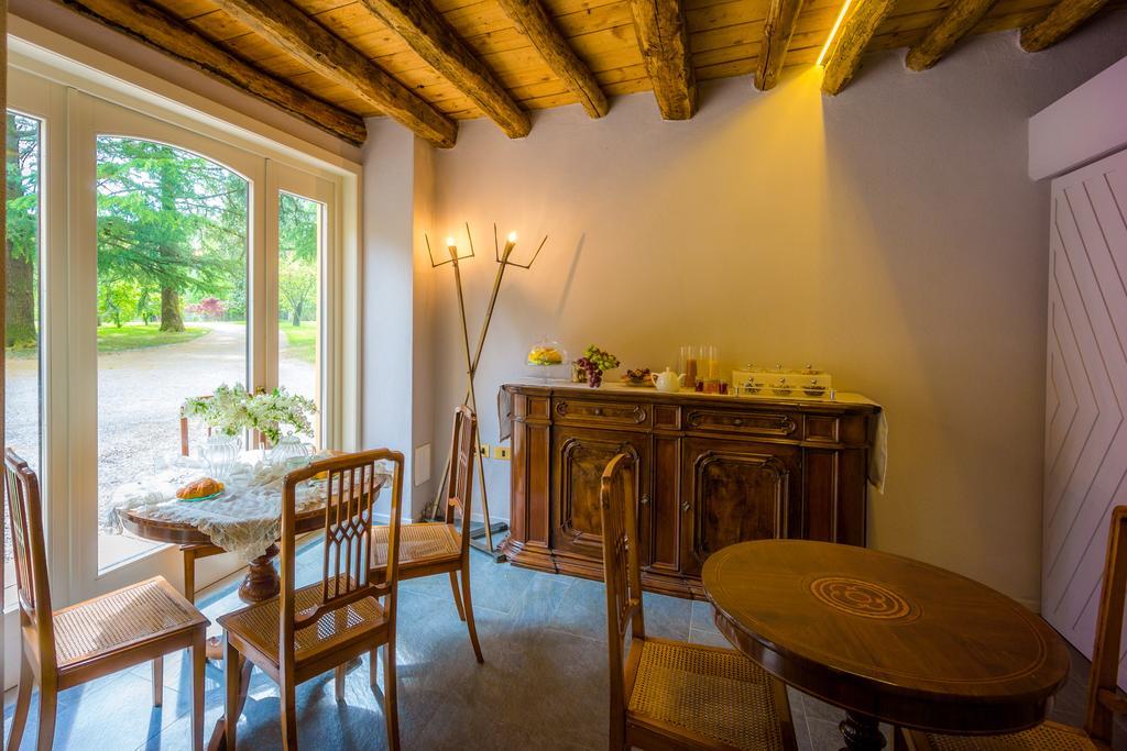 Relais Di Villa Adinolfi Annone di Brianza Buitenkant foto