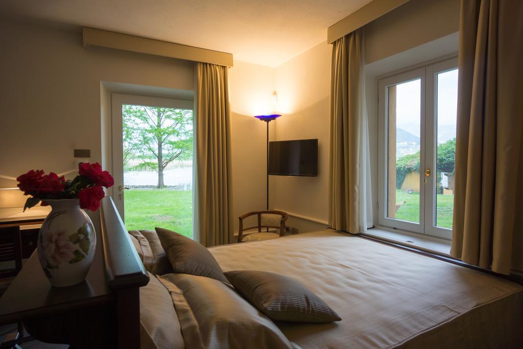 Relais Di Villa Adinolfi Annone di Brianza Kamer foto